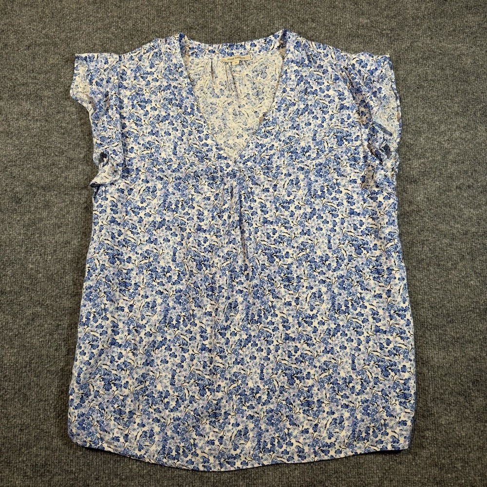 Anne Carson Top Womens XL Blue & White Floral V-Neck Flutter Cap Sleeve Blouse